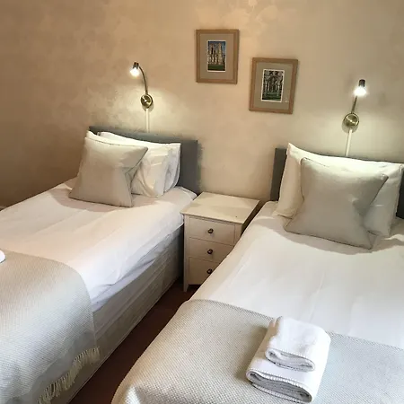 Hotel Galtres & Forest Restaurant