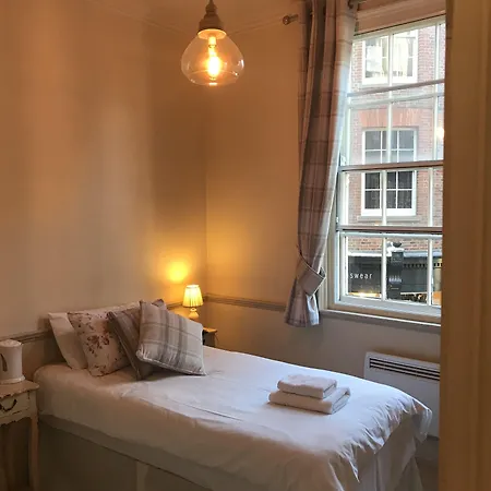 Otel Galtres & Forest Restaurant