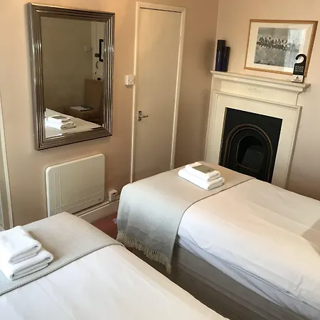 Otel Galtres & Forest Restaurant