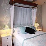 Hotel Galtres & Forest Restaurant 3*