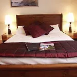 Hotel Galtres & Forest Restaurant